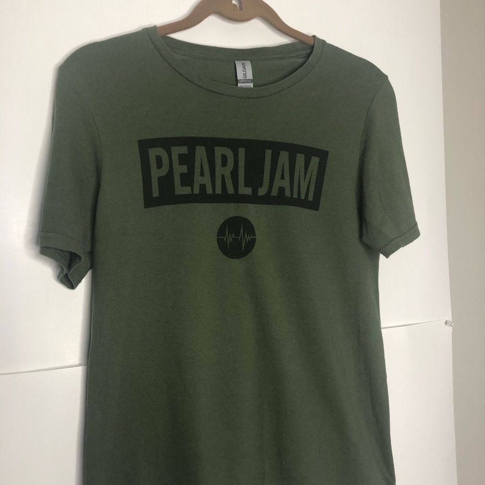 Pearl Jam Short Sleeve T-shirt Army Green S Double Graphic Band Tee 2022 - Picture 4 of 9